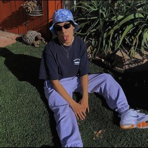 Meet your Posher, Gilbert